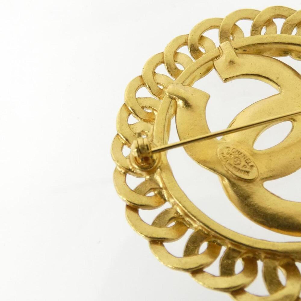 CHANEL Authentic Gold Brooch - Picture 3 of 3